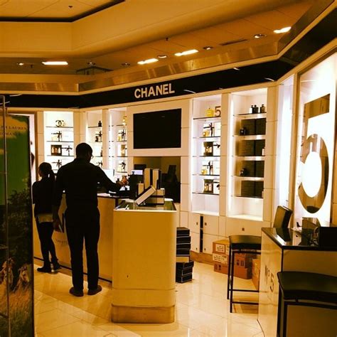 neiman marcus chanel hours